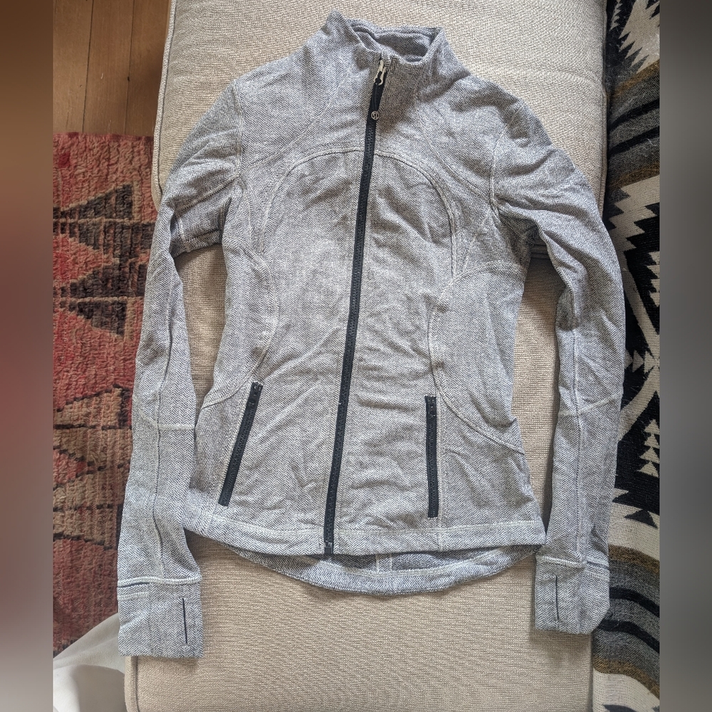 Lululemon Athletica Gray Utility Jacket with Technical Fabric